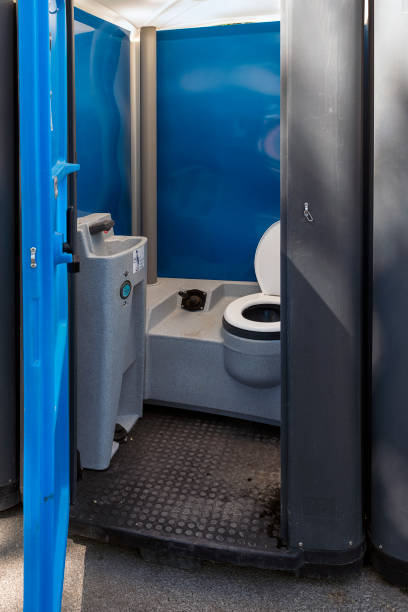 Affordable portable toilet rental in Northbrook, OH